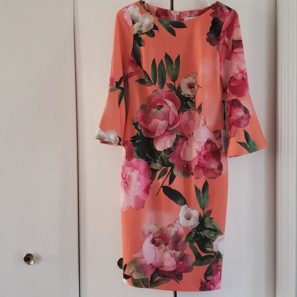 Calvin Klein Dresses & Skirts - NWT Calvin Klein body con sleath floral bell dress